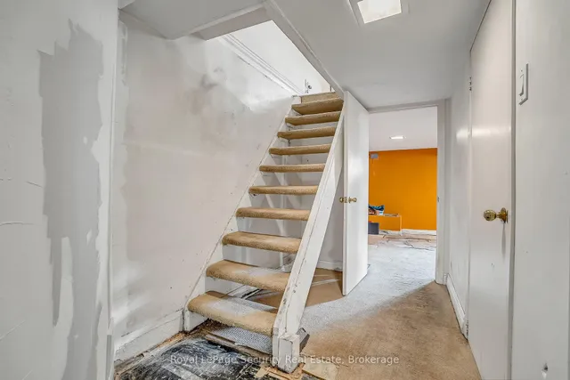 Additional image 25 of 14 Morland Rd