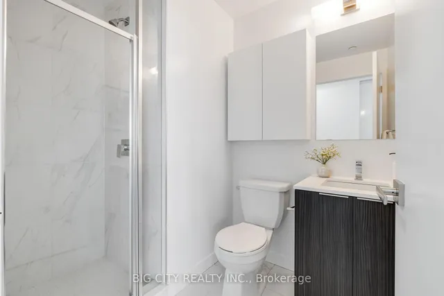 Additional image 14 of 31 Tippett Rd Unit 1021