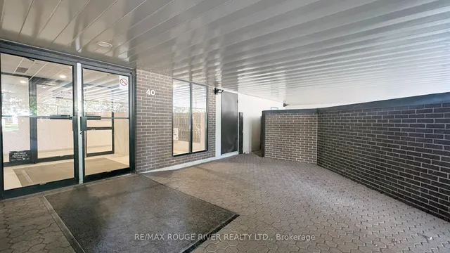 Additional image 31 of 40 Chichester Pl Unit 203