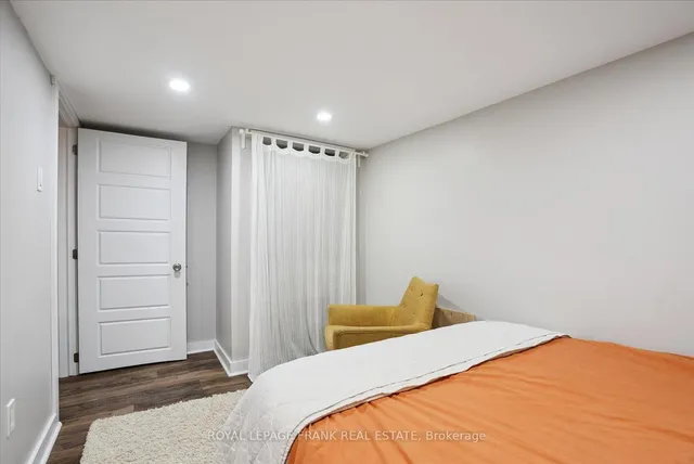 Additional image 33 of 108 Greenwood Ave