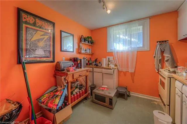 Additional image 31 of 346 Prospect Ave