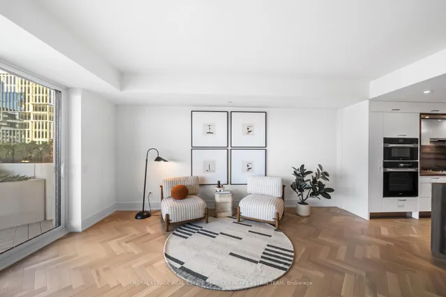 Additional image 6 of 155 Merchants' Wharf Unit 213