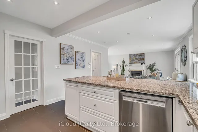 Additional image 13 of 4691 Dundas St
