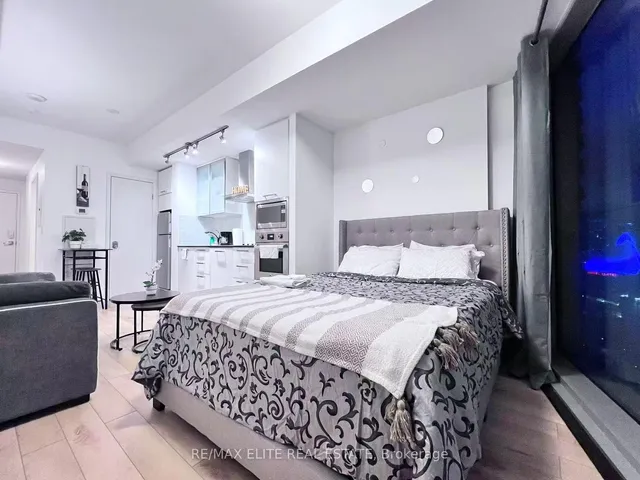 Additional image 13 of 12 York St Unit 2108