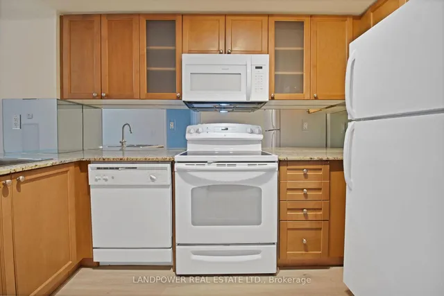 Additional image 12 of 761 Bay St Unit 1810