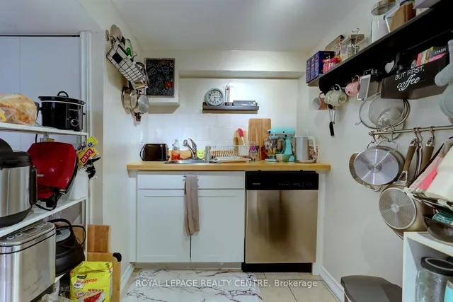 Additional image 31 of 23 Wyndham St