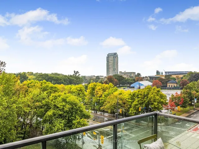 Additional image 24 of 231 Fort York Blvd Unit 610