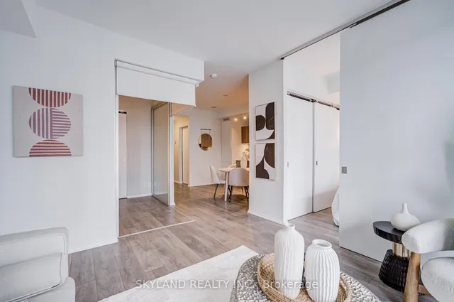 Additional image 14 of 125 Peter St Unit 3211