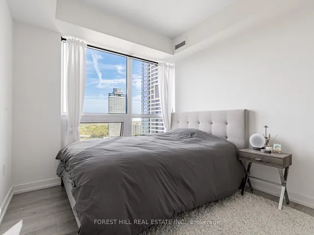 Additional image 12 of 395 Bloor St Unit 1711