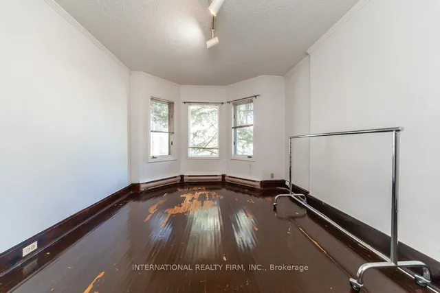 Additional image 19 of 19 Alvin Ave