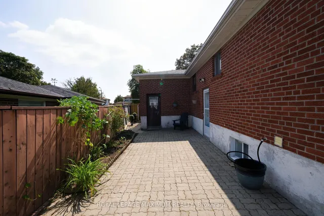 Additional image 42 of 36 Boarhill Dr