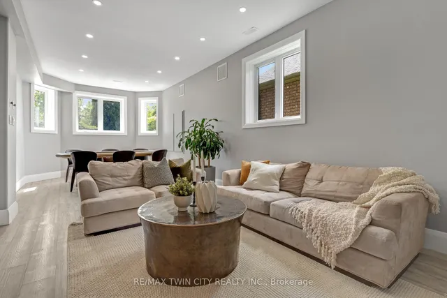 Additional image 24 of 34 Woodcrest Crt