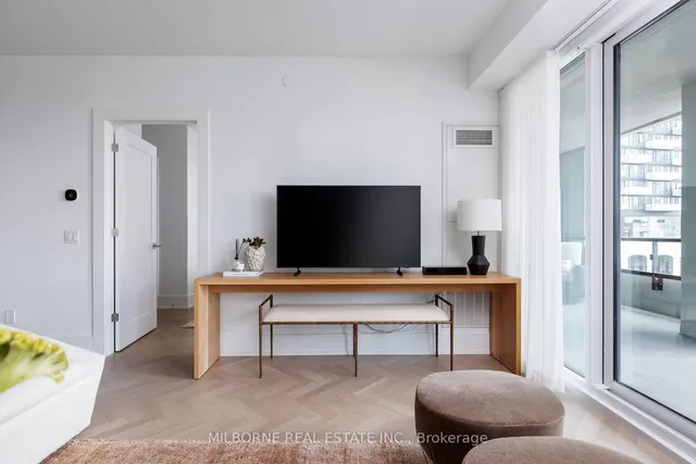 Additional image 30 of 455 Wellington St Unit 907