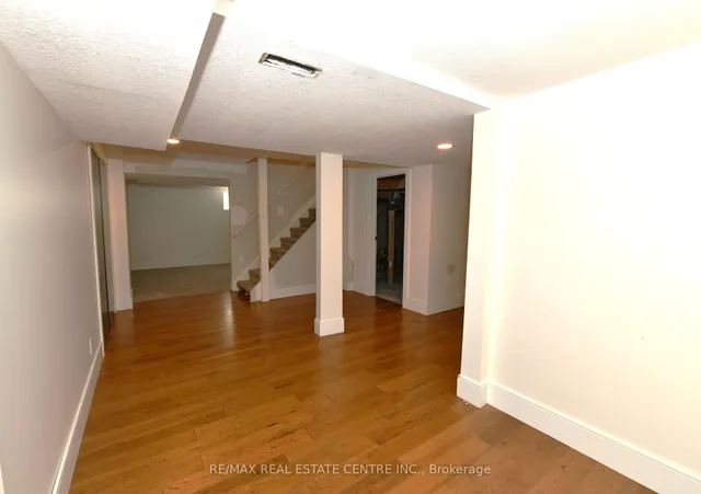Additional image 18 of 6 SHADYRIDGE Pl