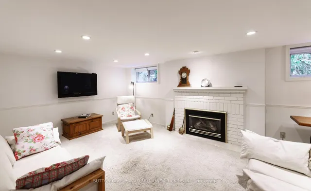 Additional image 26 of 74 Strath Ave