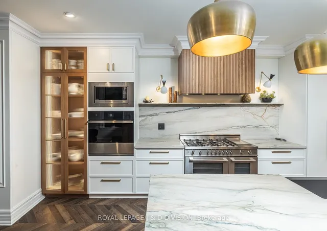 Additional image 16 of 40 Bernard Ave