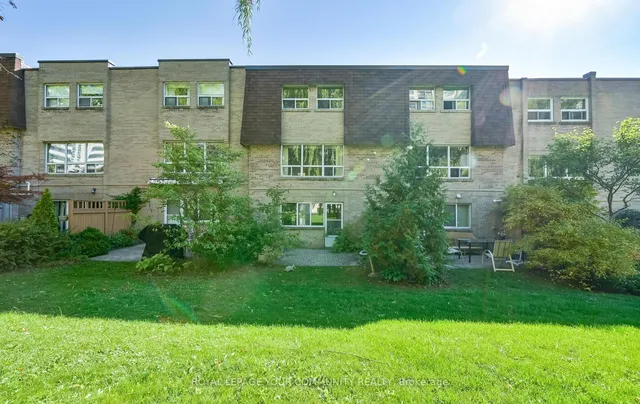 Additional image 25 of 10 Village Green Way