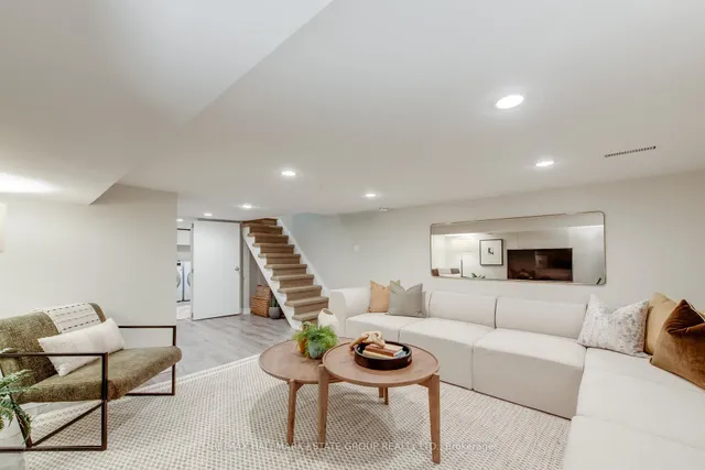 Additional image 35 of 23 Caroline Ave