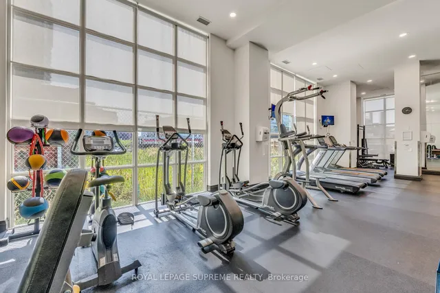 Additional image 35 of 125 Western Battery Rd Unit 2305