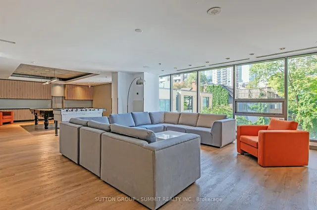 Additional image 42 of 281 Mutual St Unit 801