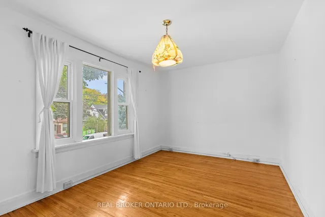 Additional image 15 of 47 Mortimer Ave