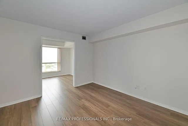 Additional image 21 of 2269 Lakeshore Blvd Unit 2004