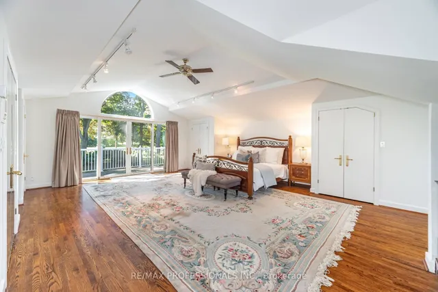Additional image 34 of 32 Edenbrook Hill