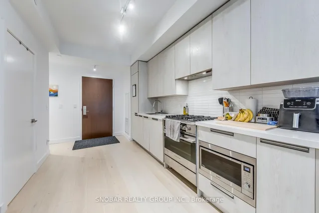 Additional image 6 of 160 Kingsway Cres Unit 604