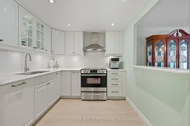 Additional image 3 of 20 Dean Park Rd Unit 911