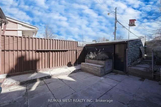 Additional image 39 of 115 Edwin Ave