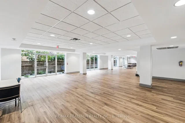 Additional image 43 of 650 Lawrence Ave Unit 735