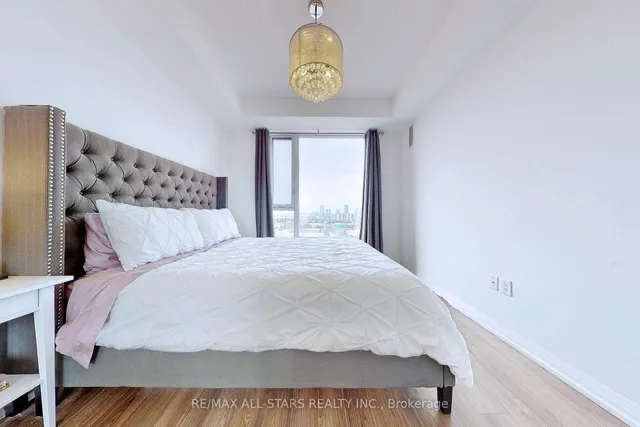 Additional image 18 of 55 Ann O'Reilly Rd Unit 1709