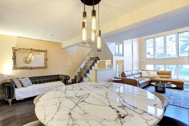 Additional image 9 of 76 English Ivy Way