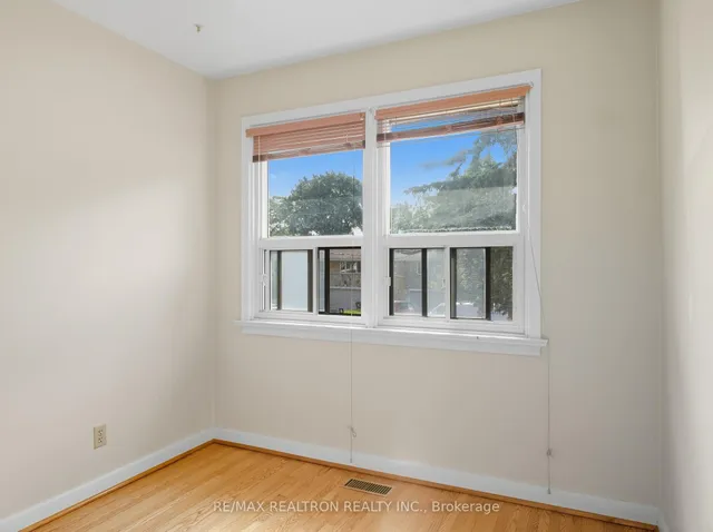 Additional image 17 of 22 Everingham Crt