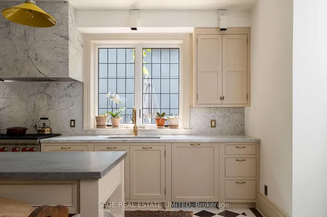 Additional image 16 of 104 Park Rd