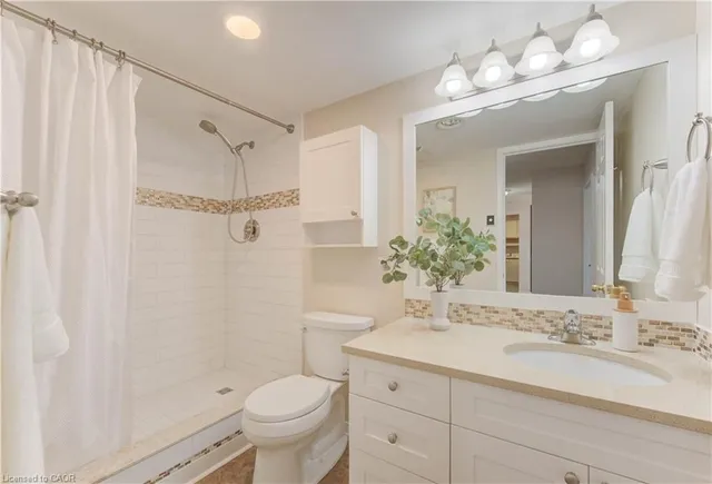 Additional image 6 of 1414 King St Unit 405