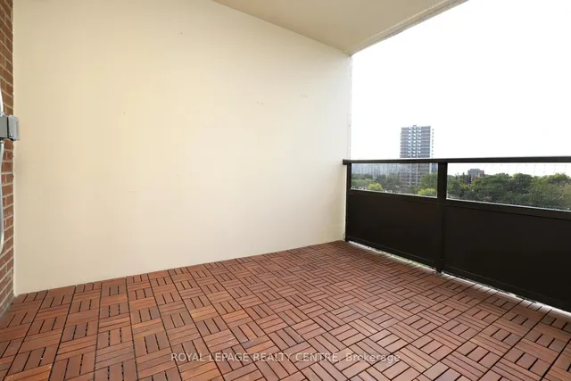 Additional image 16 of 551 The West Mall Unit 605