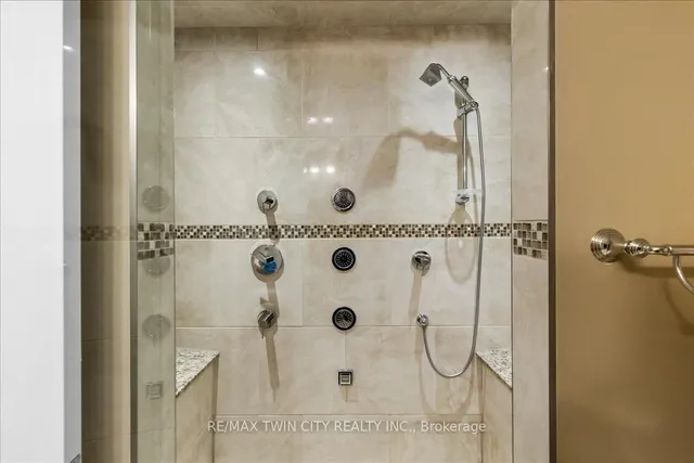 Additional image 27 of 476 Hidden Creek Dr