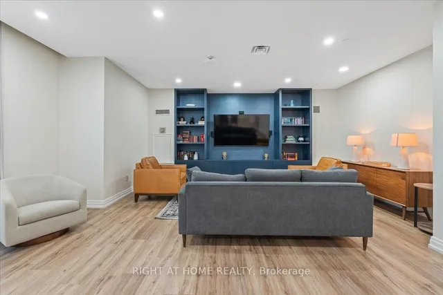Additional image 32 of 101 Subway Cres Unit 1011