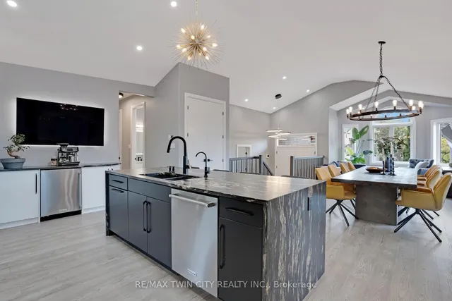 Additional image 8 of 34 Woodcrest Crt