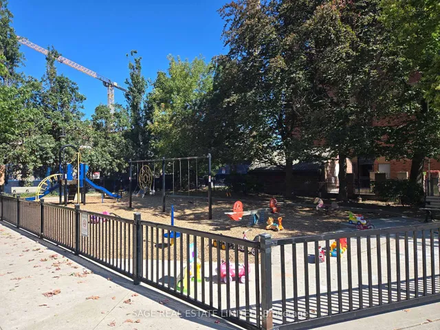 Additional image 44 of 12 Sudbury St Unit 811