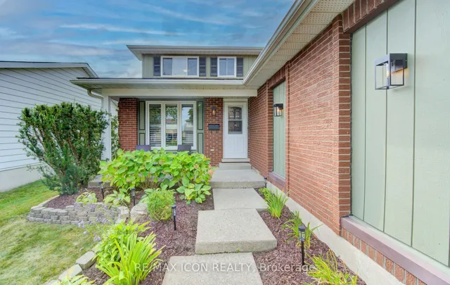 Additional image 4 of 43 Winding Way