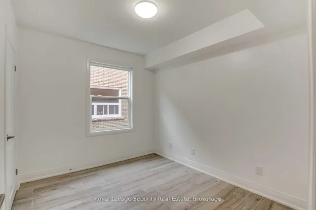 Additional image 24 of 148 Portland St