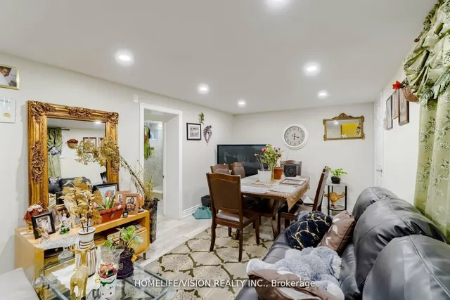 Additional image 34 of 44 Armitage Dr