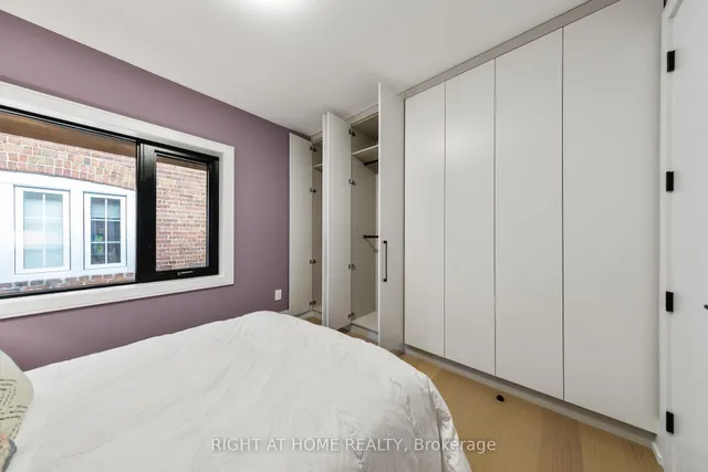 Additional image 25 of 35 Woburn Ave