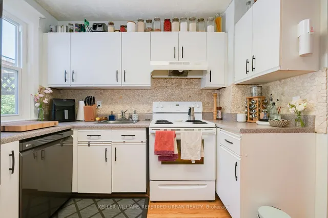 Additional image 8 of 678 Sammon Ave