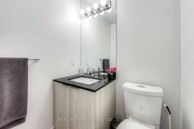 Additional image 23 of 609 Avenue Rd Unit 1410