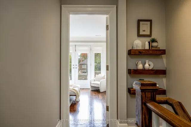 Additional image 17 of 322 Woburn Ave