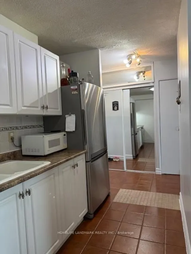 Additional image 33 of 15 Torrance Rd Unit 1811