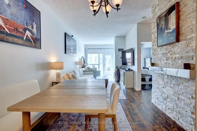 Additional image 9 of 600 Queens Quay Unit 633